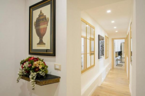 Отель Excellent Trinity Rooms  Рим
